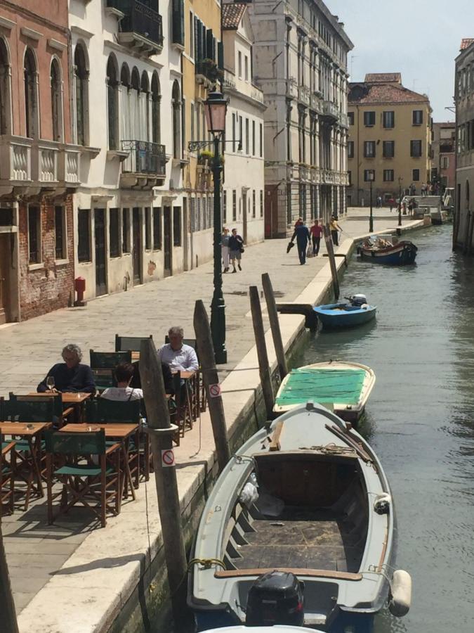 Mori 1 Con Bella Vista Nuovo Appartamento Venezia Esterno foto