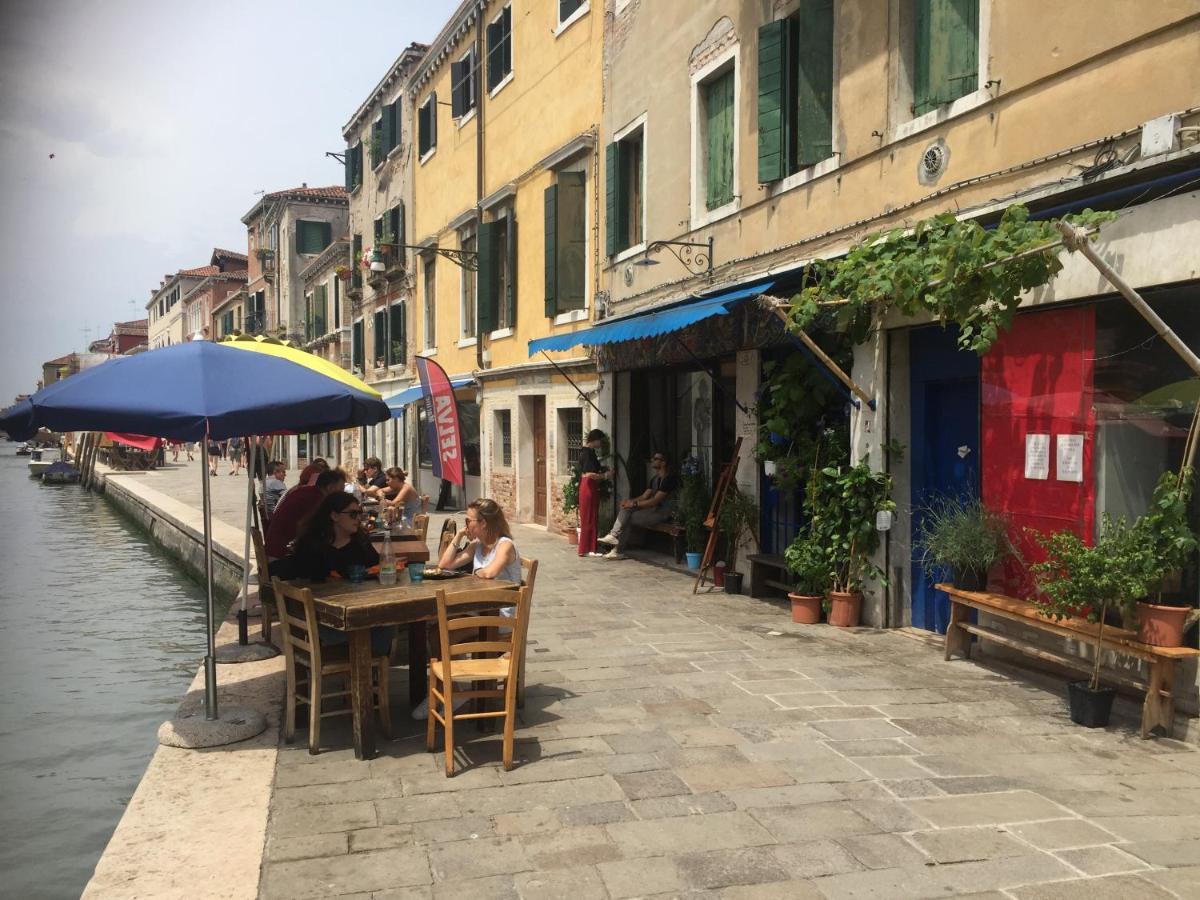 Mori 1 Con Bella Vista Nuovo Appartamento Venezia Esterno foto