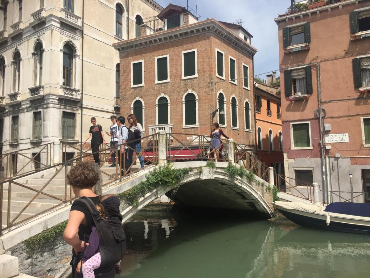 Mori 1 Con Bella Vista Nuovo Appartamento Venezia Esterno foto