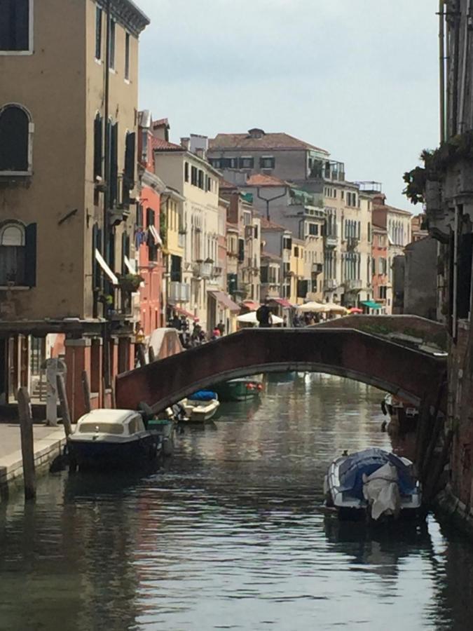 Mori 1 Con Bella Vista Nuovo Appartamento Venezia Esterno foto