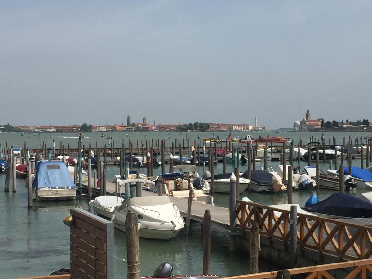 Mori 1 Con Bella Vista Nuovo Appartamento Venezia Esterno foto